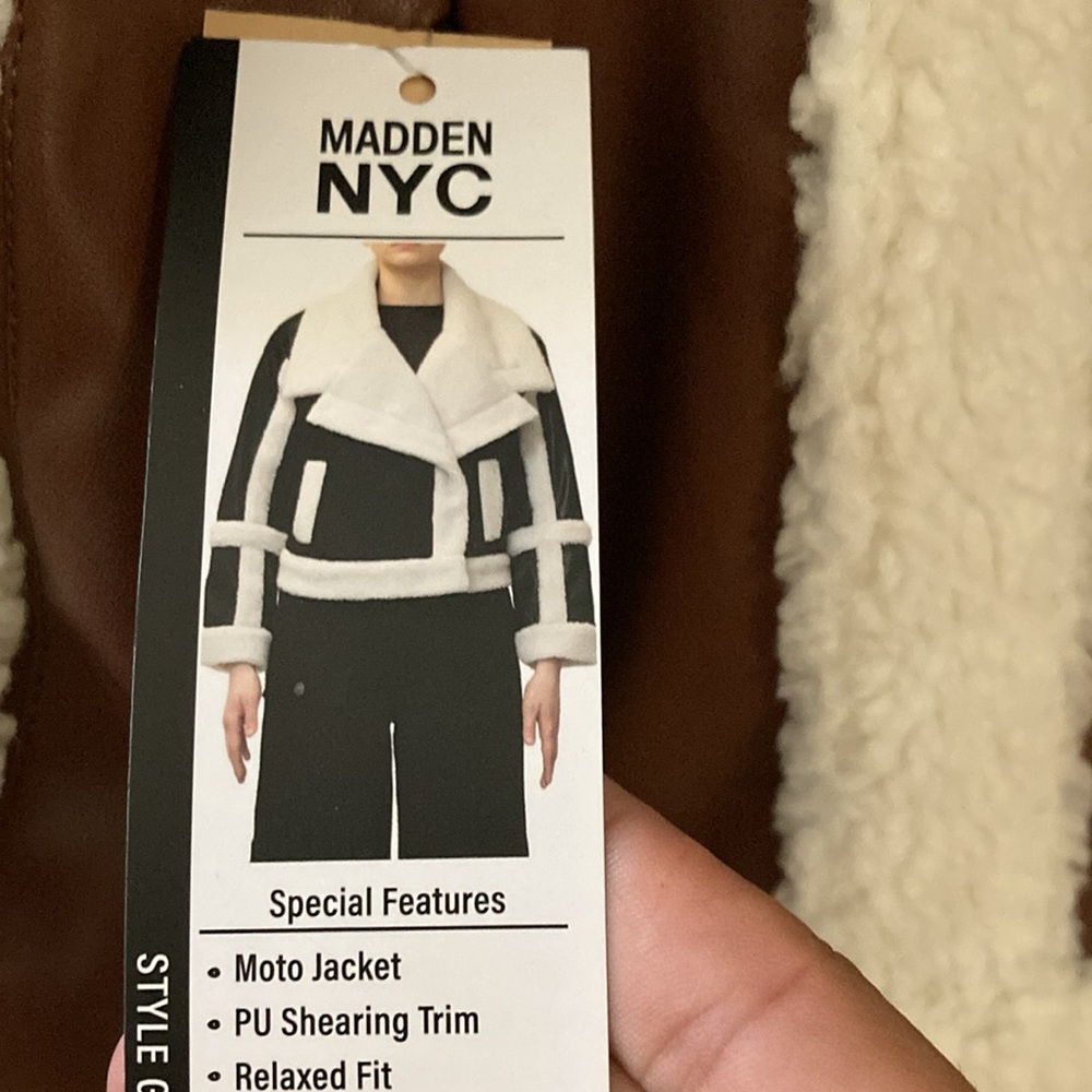 BRAND NEW WOMANS MOTO JACKET SIZE XS! NWT! SMOKE FREE HOME! - Picture 6 of 7
